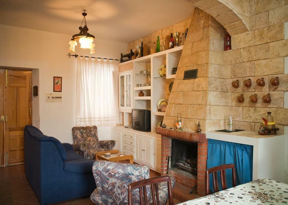 Vivienda Rural El Mirador De Enix Villa Kültér fotó