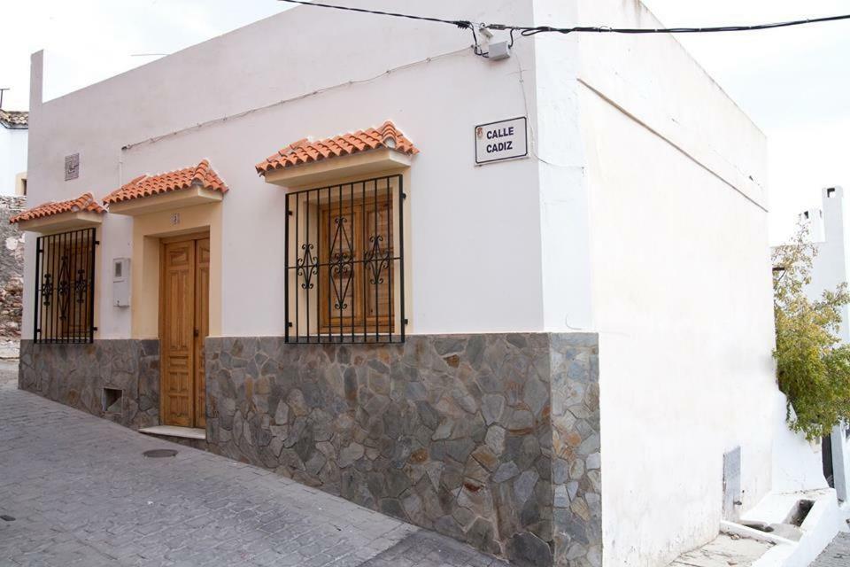 Vivienda Rural El Mirador De Enix Villa Kültér fotó